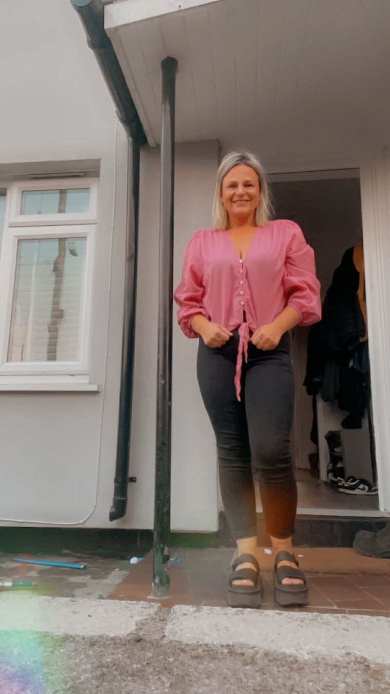 Fiona83